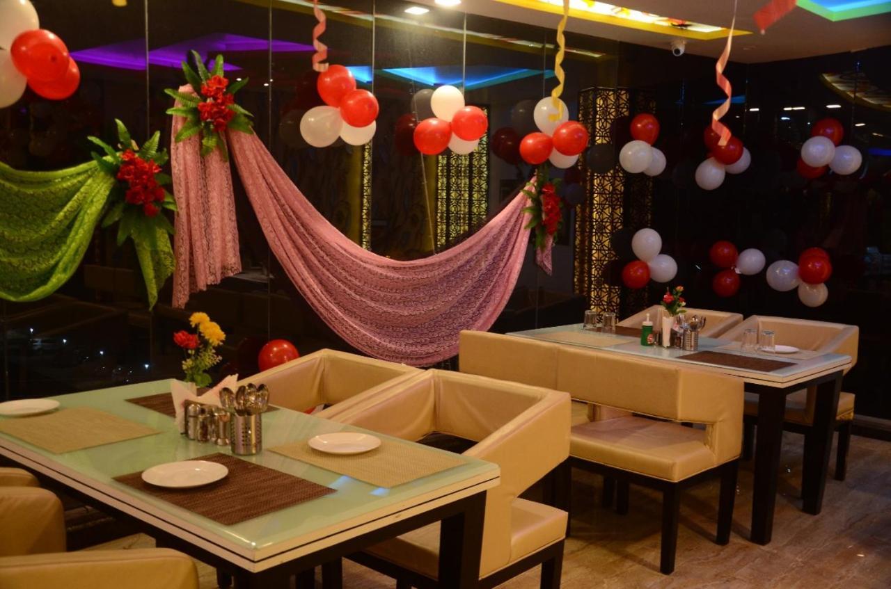 Hotel Paradise Inn Auraiya מראה חיצוני תמונה